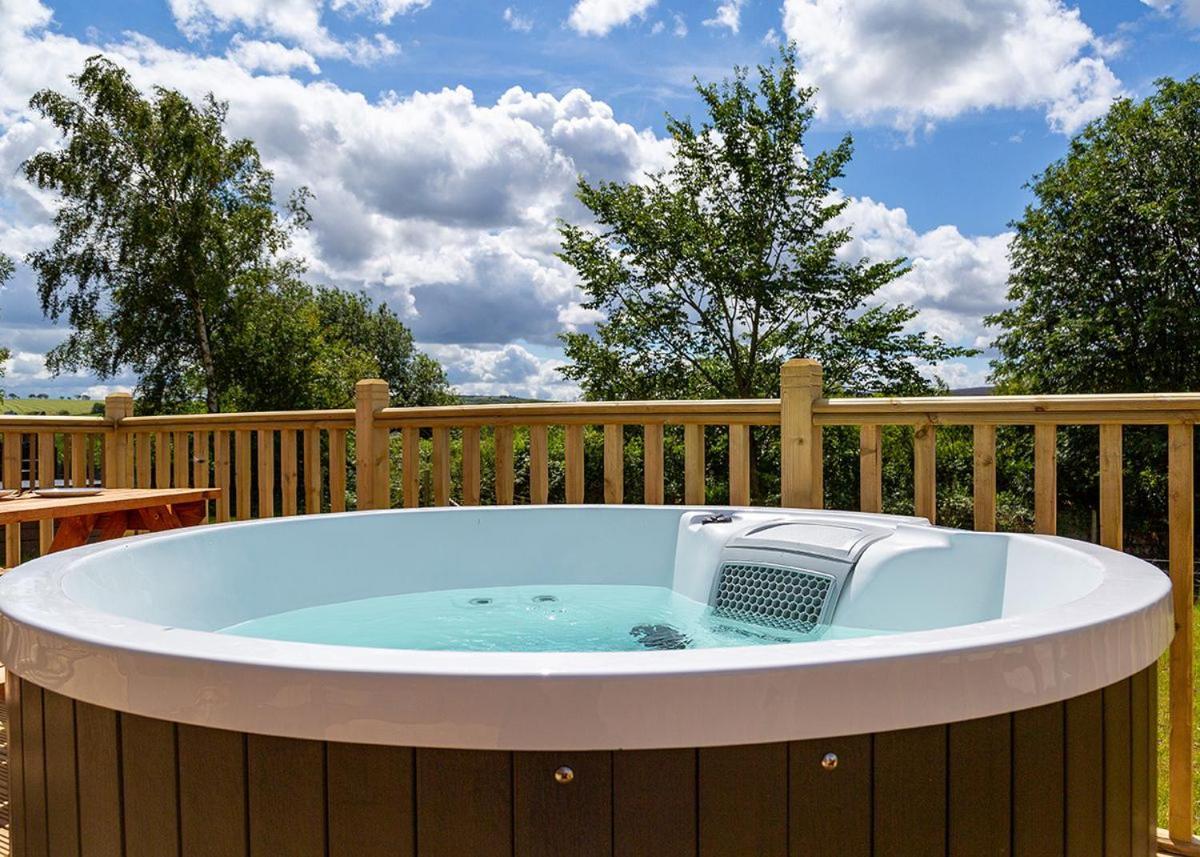 Great Harlow Views Newby  Екстериор снимка
