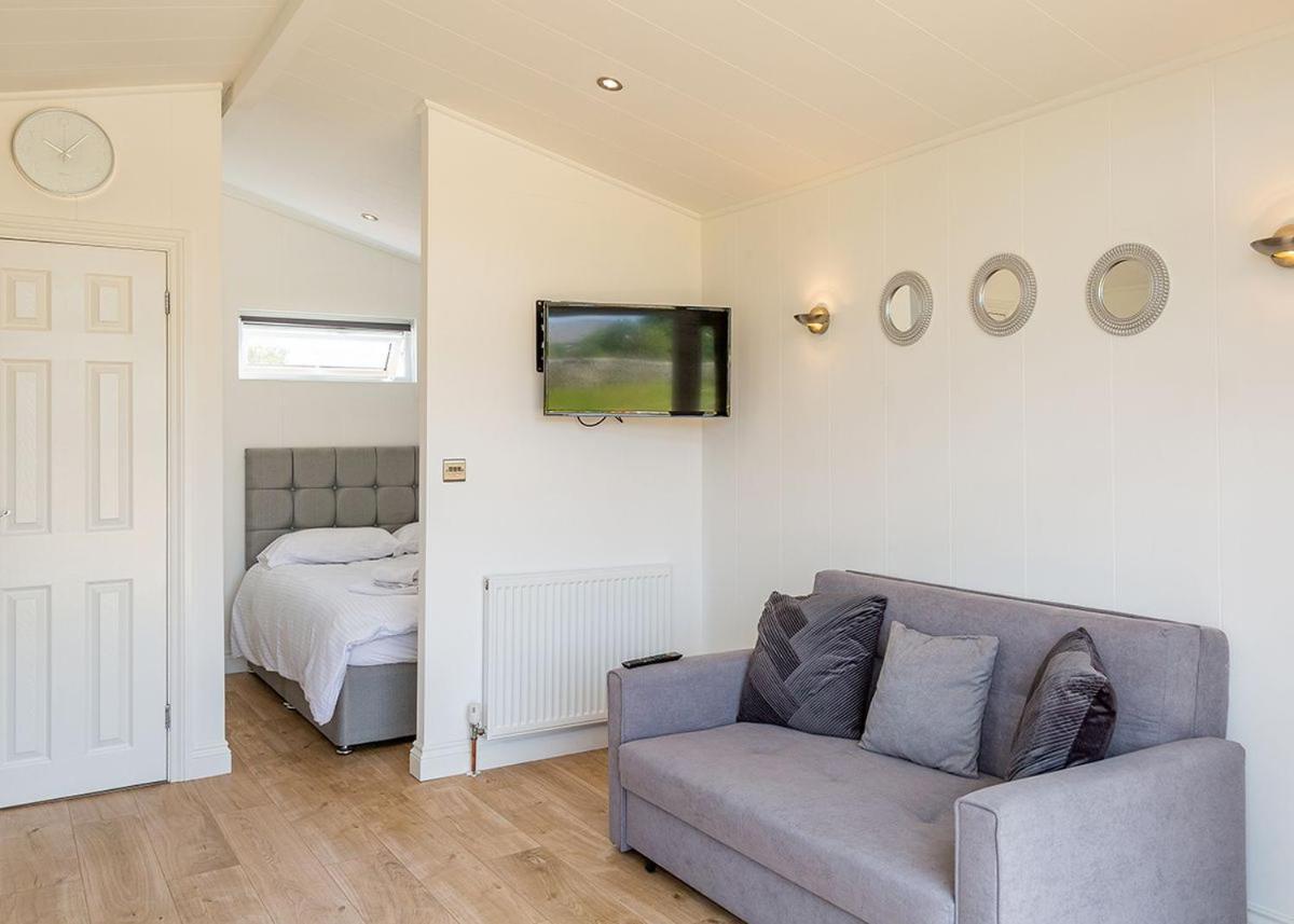 Great Harlow Views Newby  Екстериор снимка