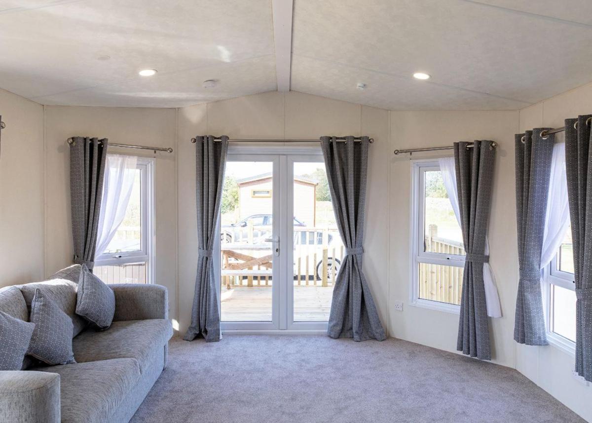 Great Harlow Views Newby  Екстериор снимка
