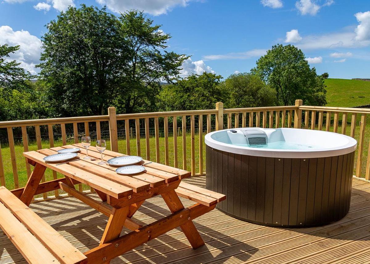 Great Harlow Views Newby  Екстериор снимка