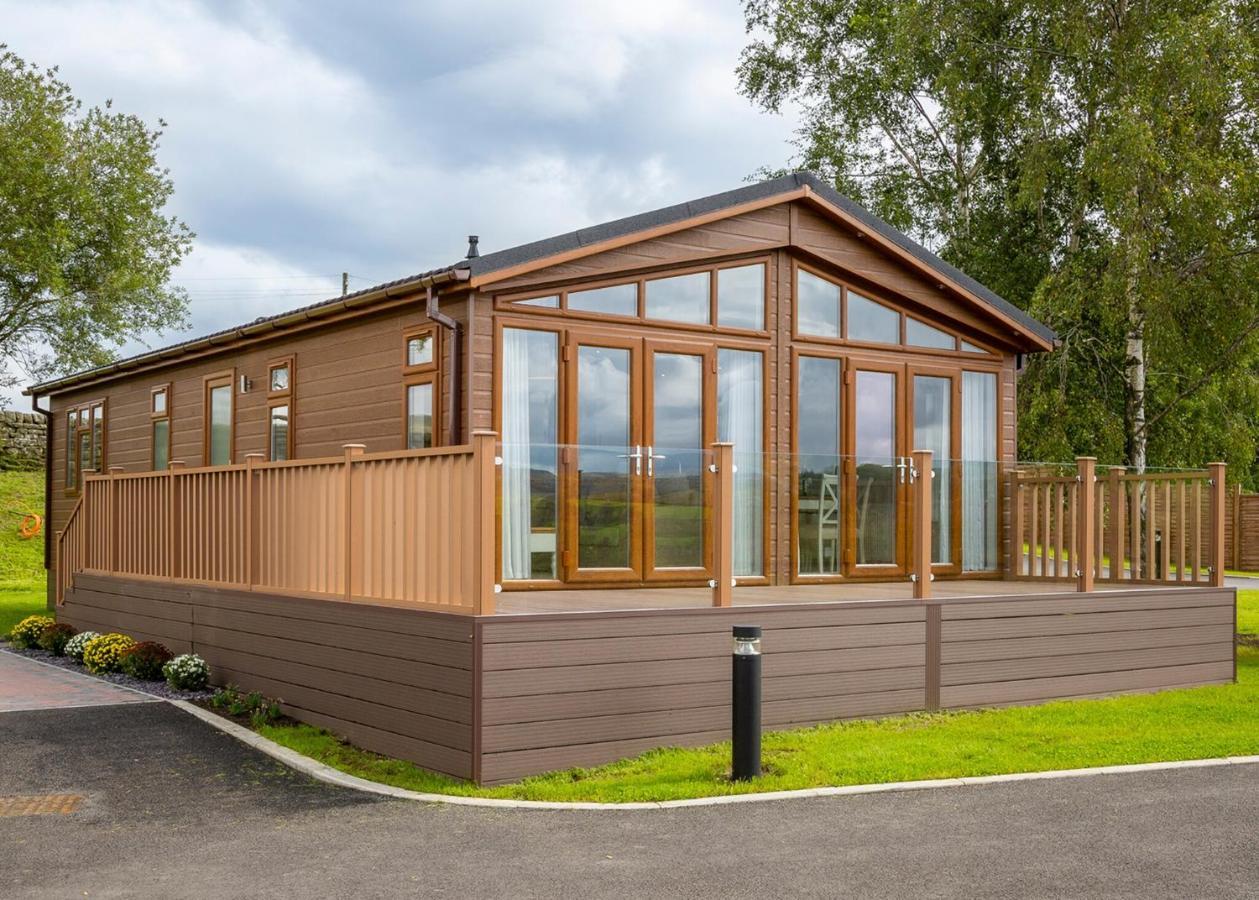 Great Harlow Views Newby  Екстериор снимка